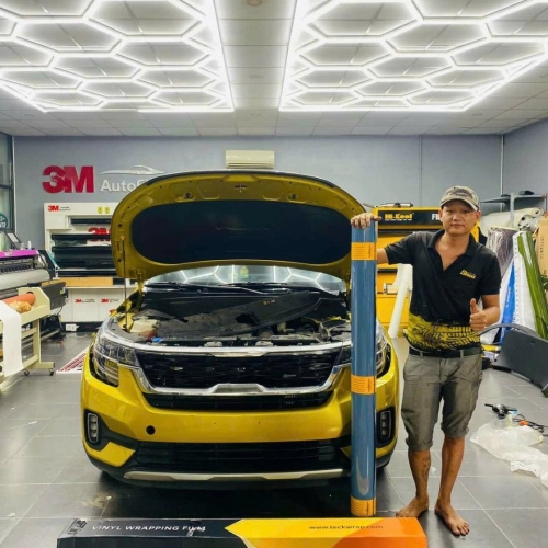 SHOP CÓ NHẬN DÁN XE OTO TẠI NHÀ