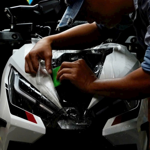 DECaL 39 – Trung tâm dán xe chuyên nghiệp tại Tân Bình