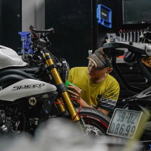 PPF - TPU  Film Bảo Vệ Cao Cấp Siêu Bóng tại DeCal 39