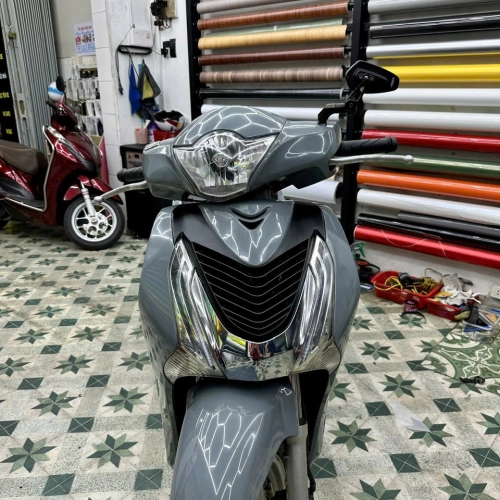 DECaL 39 – Trung tâm dán xe chuyên nghiệp tại Tân Bình